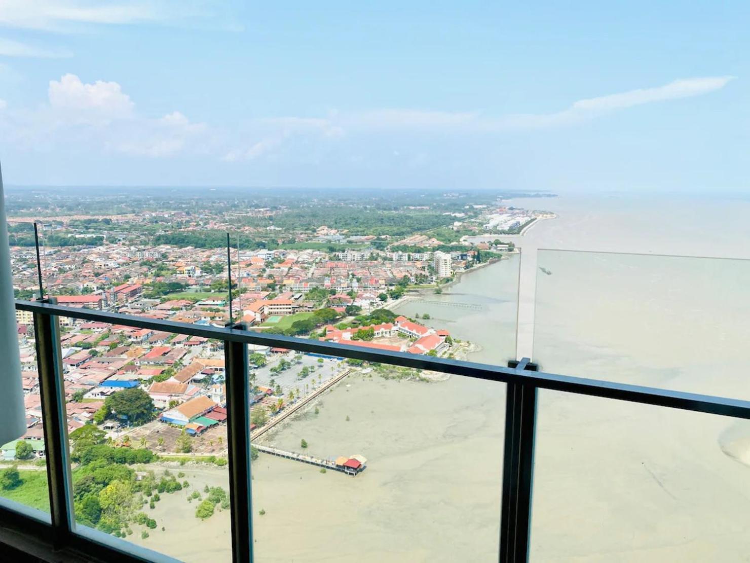 Silverscape Seaview Residence Melaka エクステリア 写真