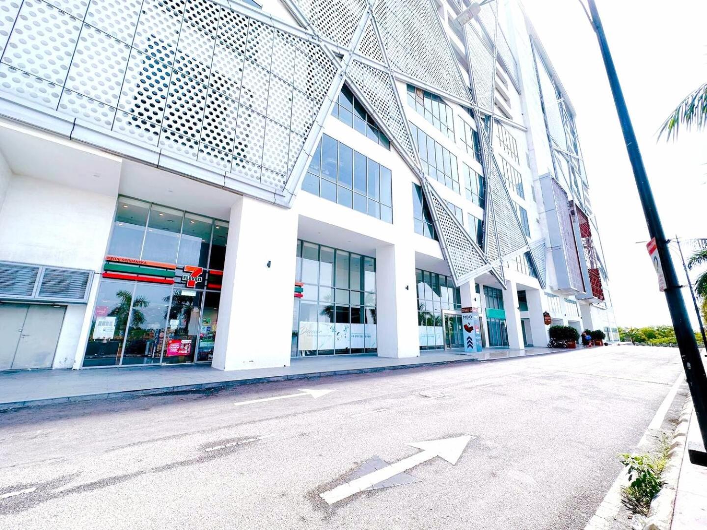 Silverscape Seaview Residence Melaka エクステリア 写真