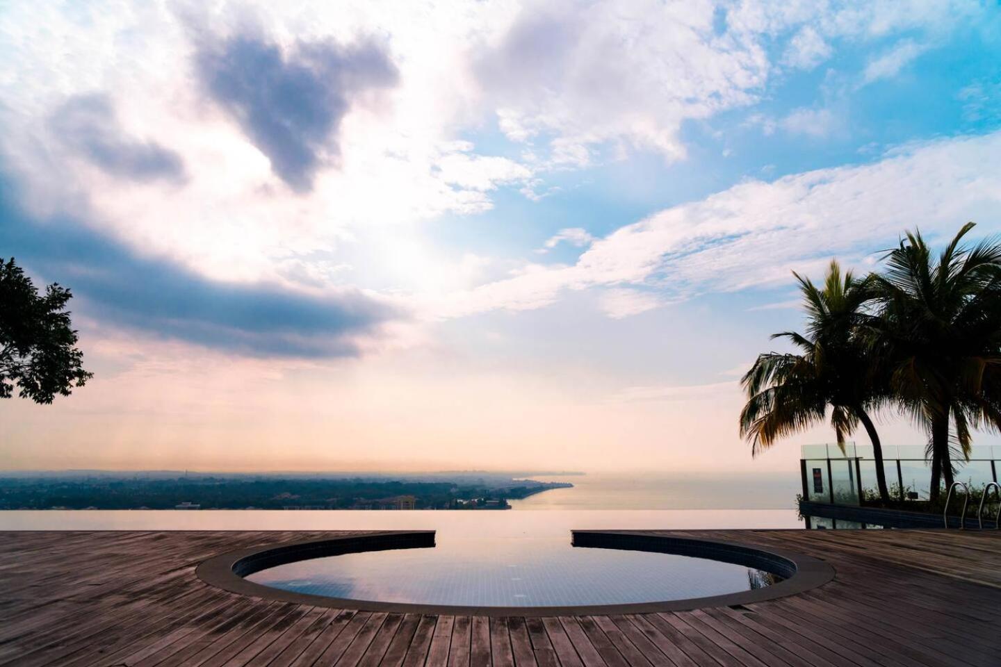 Silverscape Seaview Residence Melaka エクステリア 写真